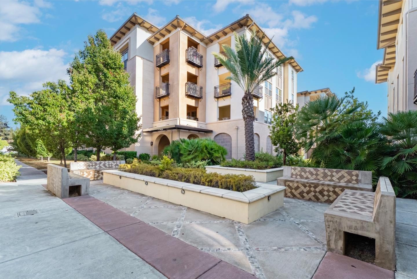 Detail Gallery Image 41 of 54 For 1087 Bigleaf Pl #105,  San Jose,  CA 95131 - 4 Beds | 4/1 Baths