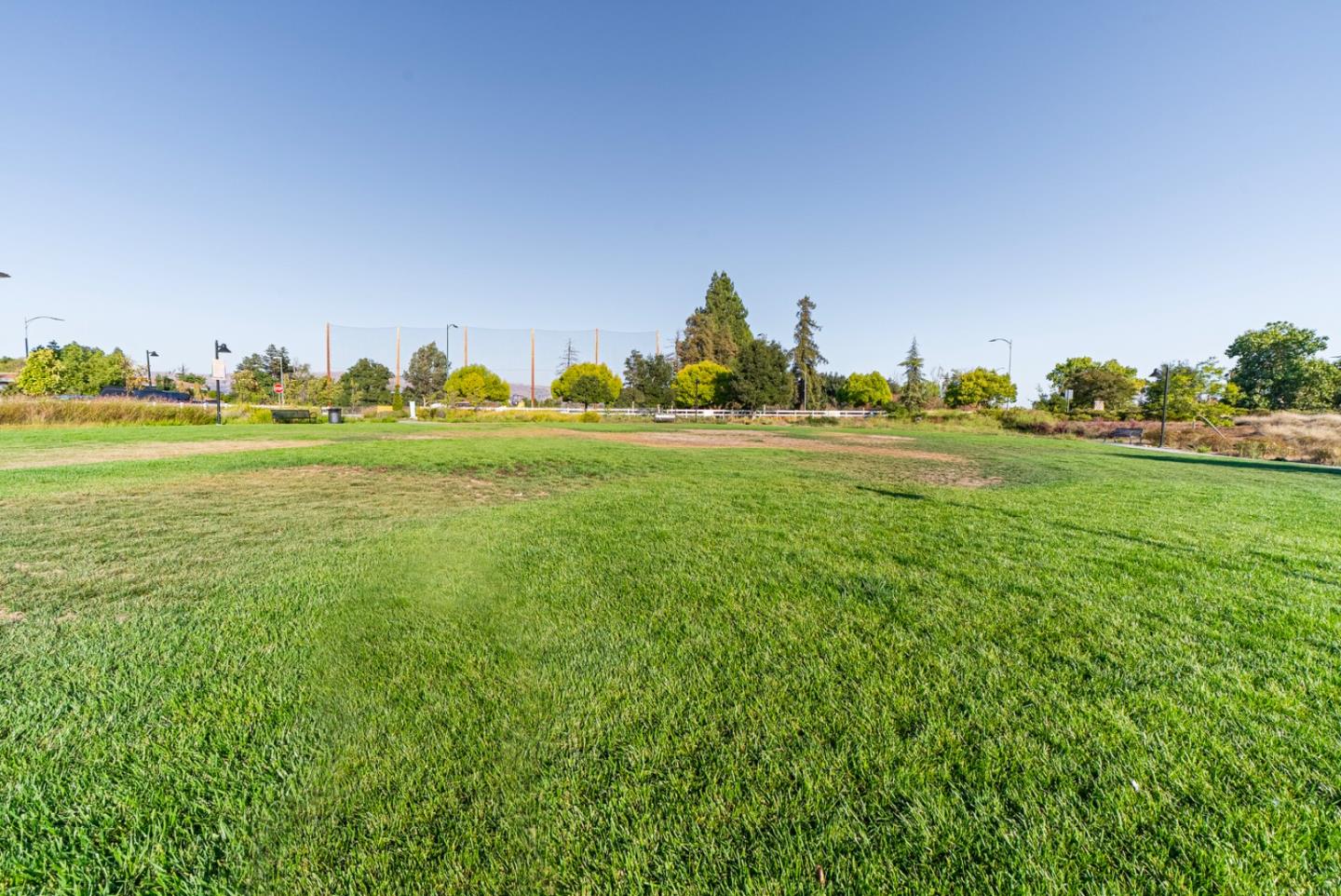 Detail Gallery Image 48 of 54 For 1087 Bigleaf Pl #105,  San Jose,  CA 95131 - 4 Beds | 4/1 Baths