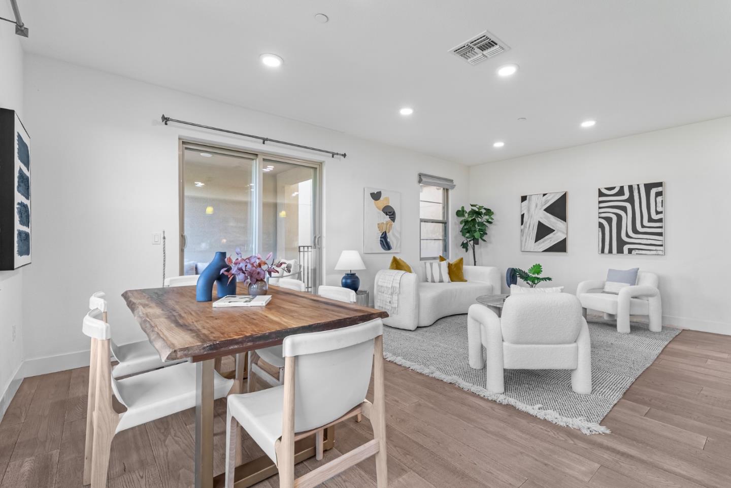 Detail Gallery Image 5 of 54 For 1087 Bigleaf Pl #105,  San Jose,  CA 95131 - 4 Beds | 4/1 Baths