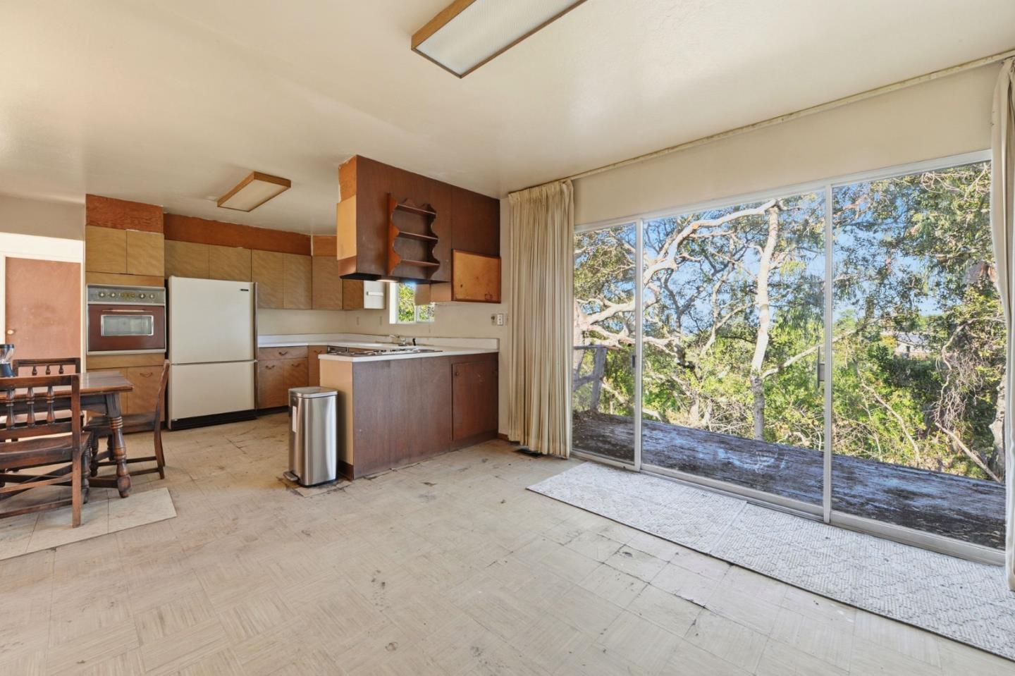 Detail Gallery Image 11 of 47 For 3915 Kingridge Dr, San Mateo,  CA 94403 - 3 Beds | 2 Baths