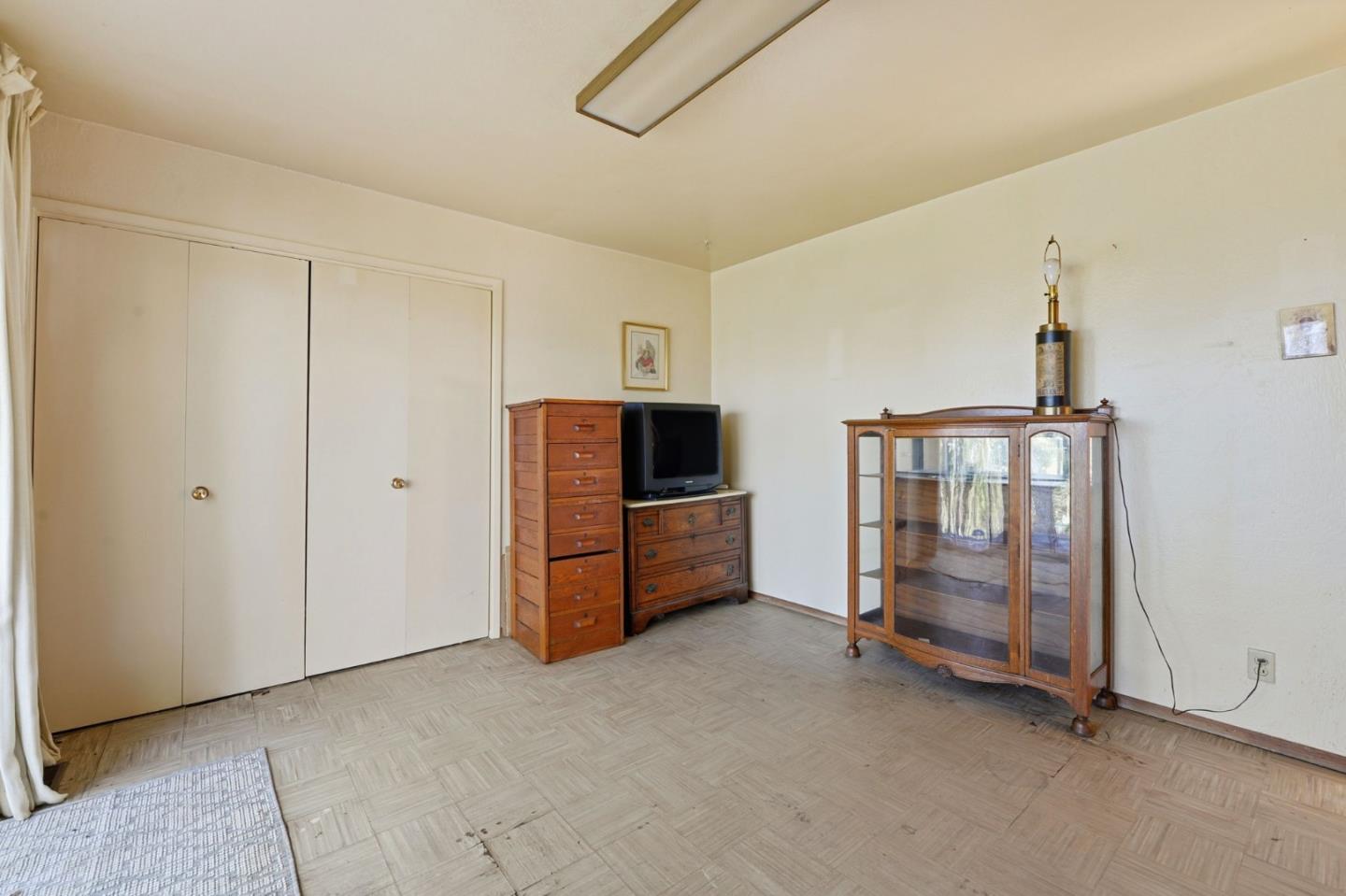 Detail Gallery Image 21 of 47 For 3915 Kingridge Dr, San Mateo,  CA 94403 - 3 Beds | 2 Baths