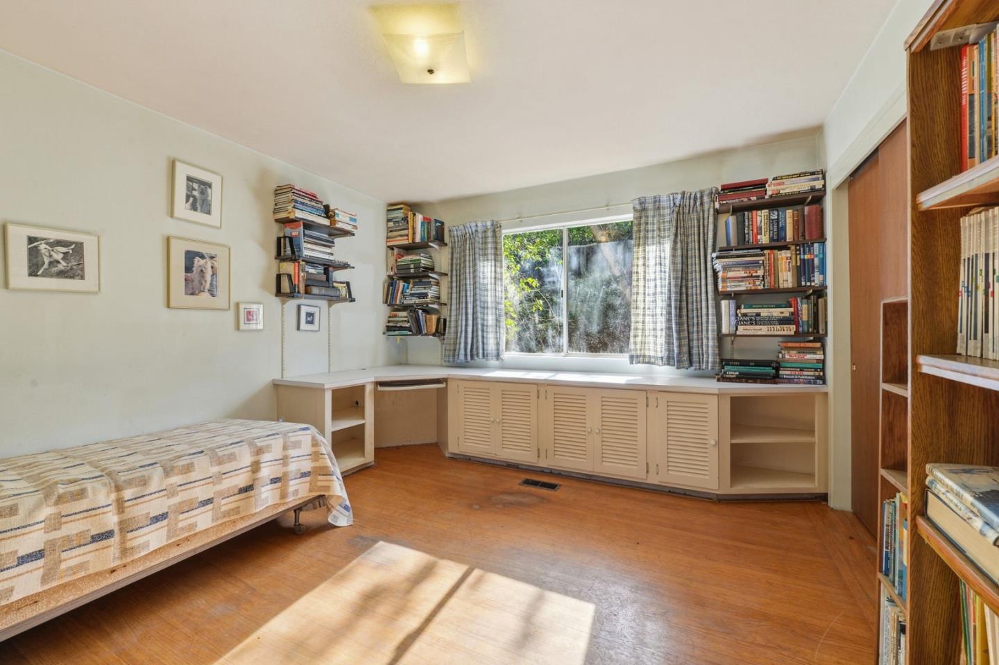 Detail Gallery Image 24 of 47 For 3915 Kingridge Dr, San Mateo,  CA 94403 - 3 Beds | 2 Baths