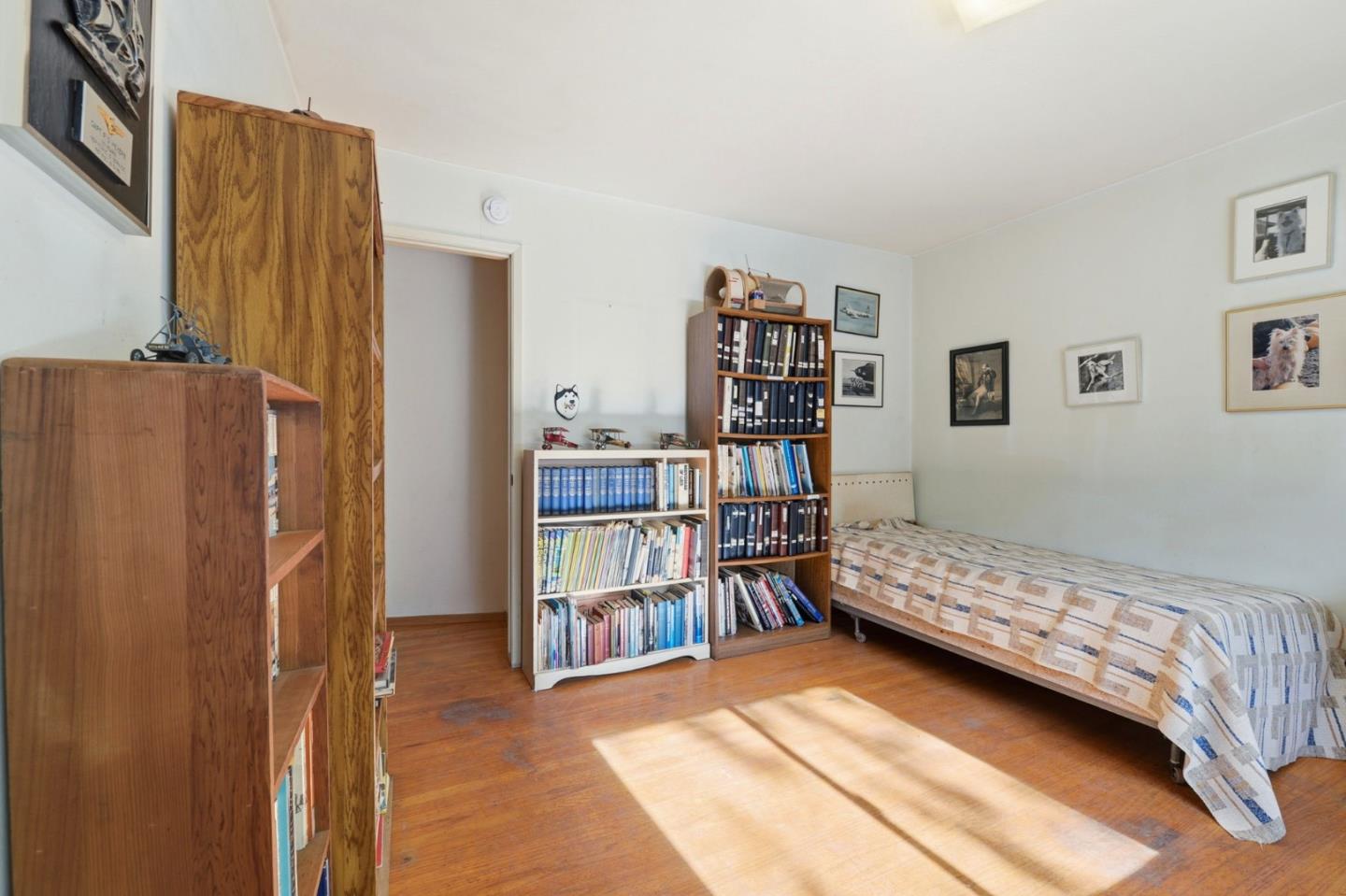 Detail Gallery Image 25 of 47 For 3915 Kingridge Dr, San Mateo,  CA 94403 - 3 Beds | 2 Baths