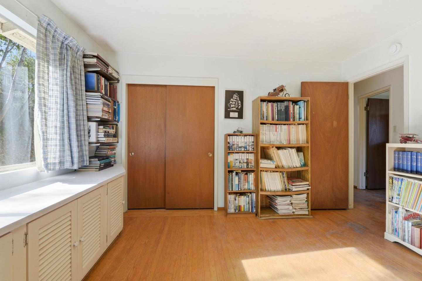 Detail Gallery Image 26 of 47 For 3915 Kingridge Dr, San Mateo,  CA 94403 - 3 Beds | 2 Baths