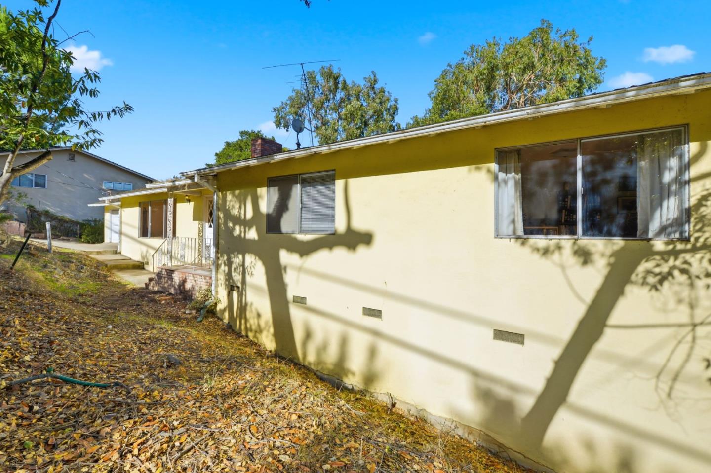 Detail Gallery Image 42 of 47 For 3915 Kingridge Dr, San Mateo,  CA 94403 - 3 Beds | 2 Baths