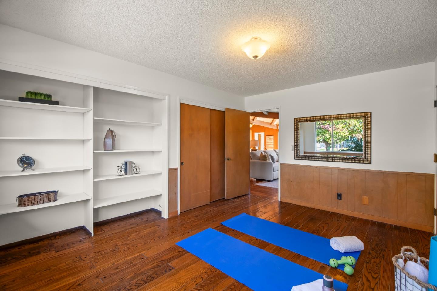 Detail Gallery Image 23 of 35 For 2139 Cedarwood Ln, San Jose,  CA 95125 - 5 Beds | 2/2 Baths