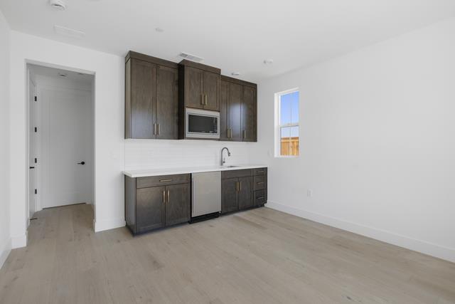 Detail Gallery Image 11 of 13 For 7384 Ailes Ct #HOMESITE 11,  Gilroy,  CA 95020 - 5 Beds | 4/1 Baths