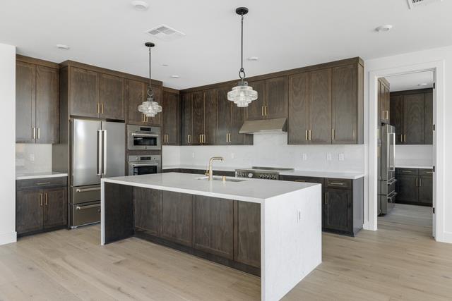 Detail Gallery Image 6 of 13 For 7384 Ailes Ct #HOMESITE 11,  Gilroy,  CA 95020 - 5 Beds | 4/1 Baths