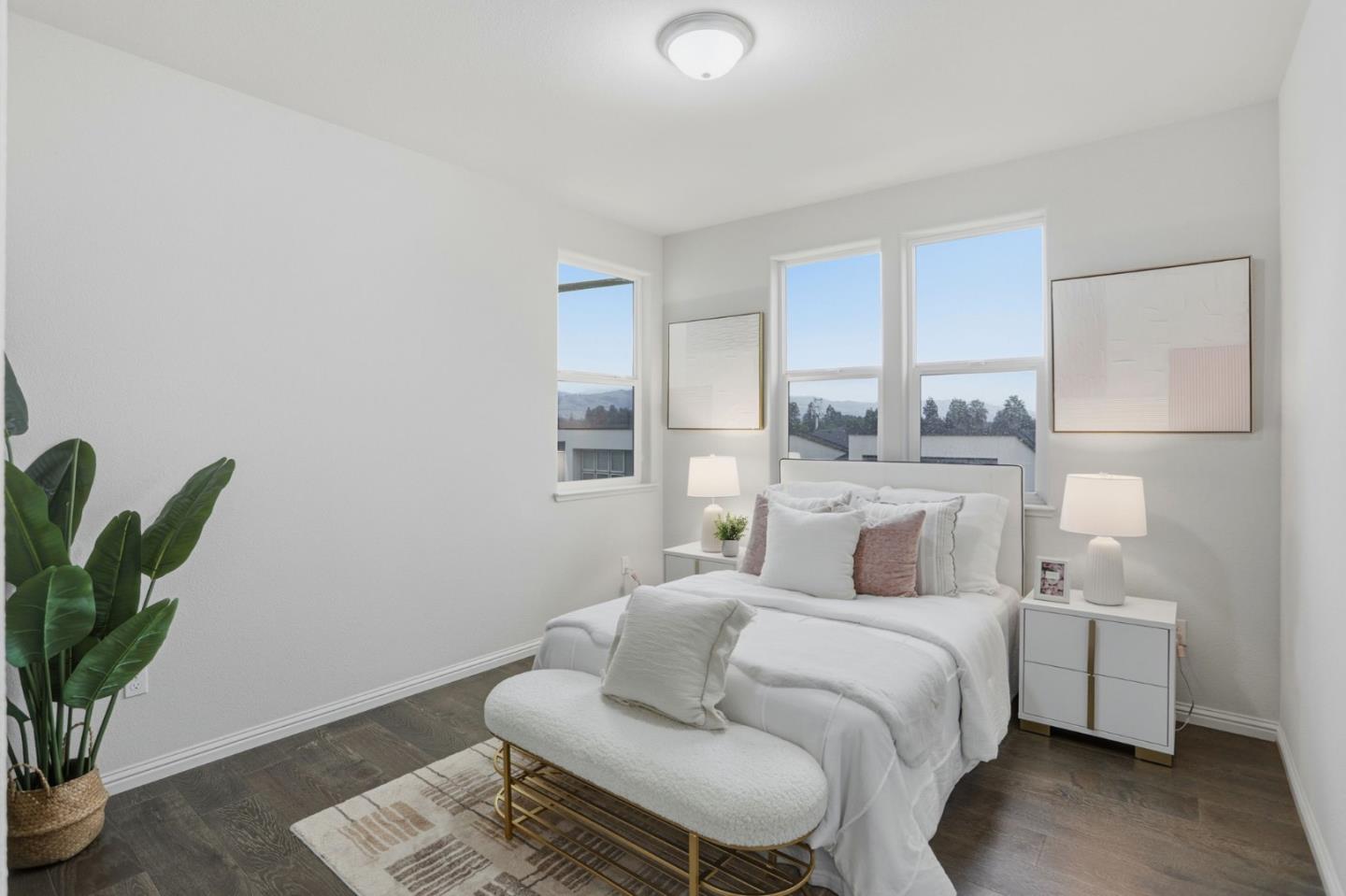 Detail Gallery Image 18 of 33 For 2051 Mahuron Cir, San Jose,  CA 95133 - 4 Beds | 3 Baths