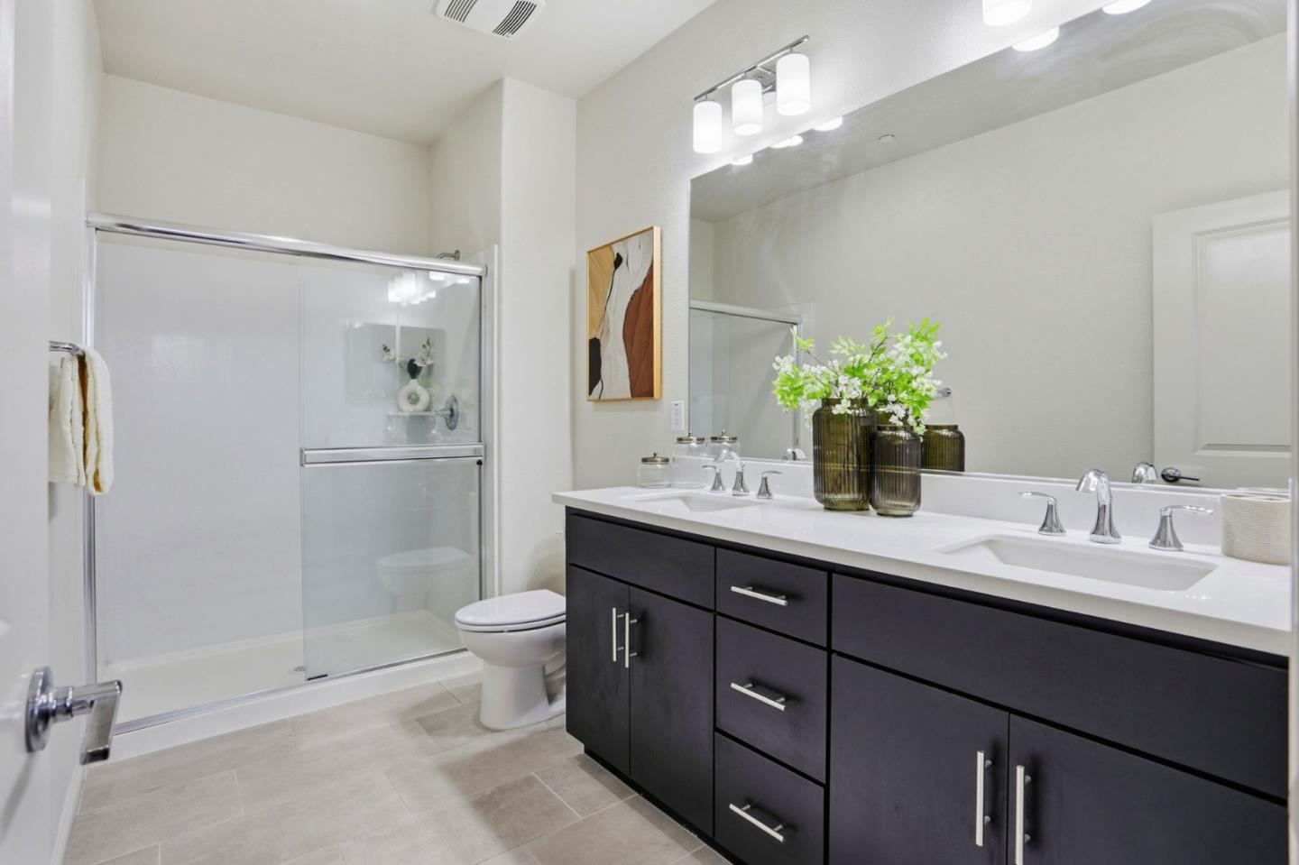 Detail Gallery Image 26 of 33 For 2051 Mahuron Cir, San Jose,  CA 95133 - 4 Beds | 3 Baths