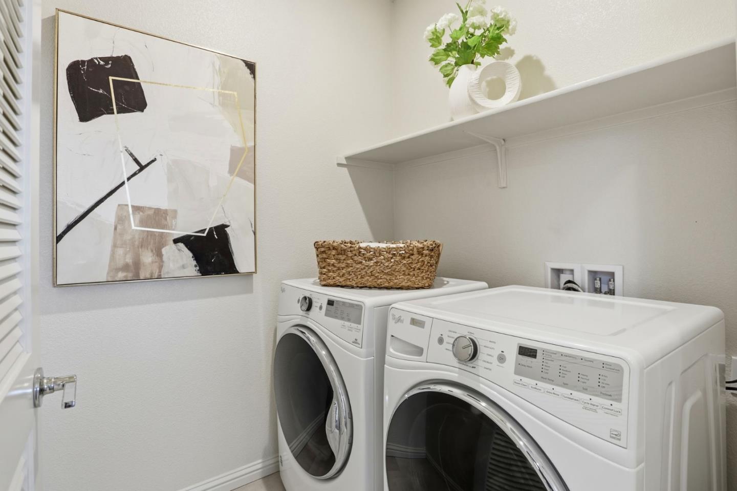 Detail Gallery Image 28 of 33 For 2051 Mahuron Cir, San Jose,  CA 95133 - 4 Beds | 3 Baths