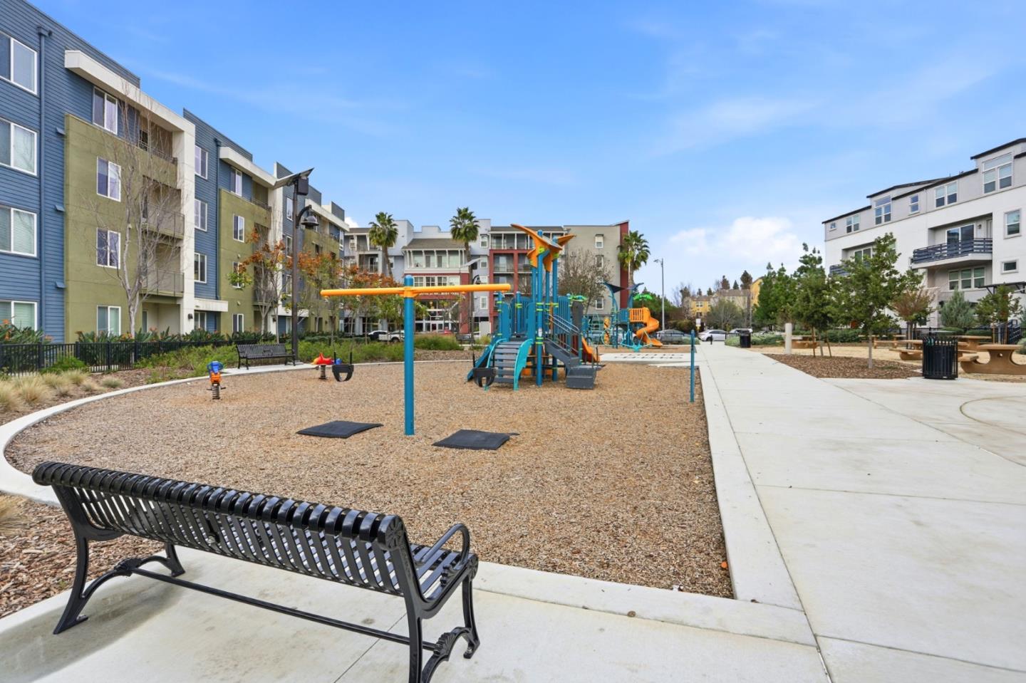 Detail Gallery Image 30 of 33 For 2051 Mahuron Cir, San Jose,  CA 95133 - 4 Beds | 3 Baths