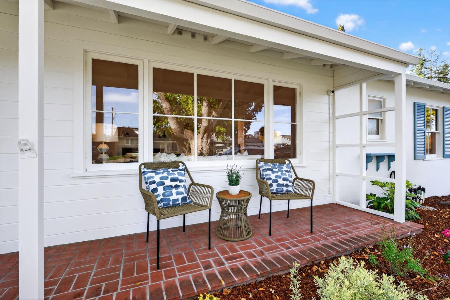 Detail Gallery Image 8 of 41 For 876 Sunset Dr, Santa Clara,  CA 95050 - 3 Beds | 1 Baths