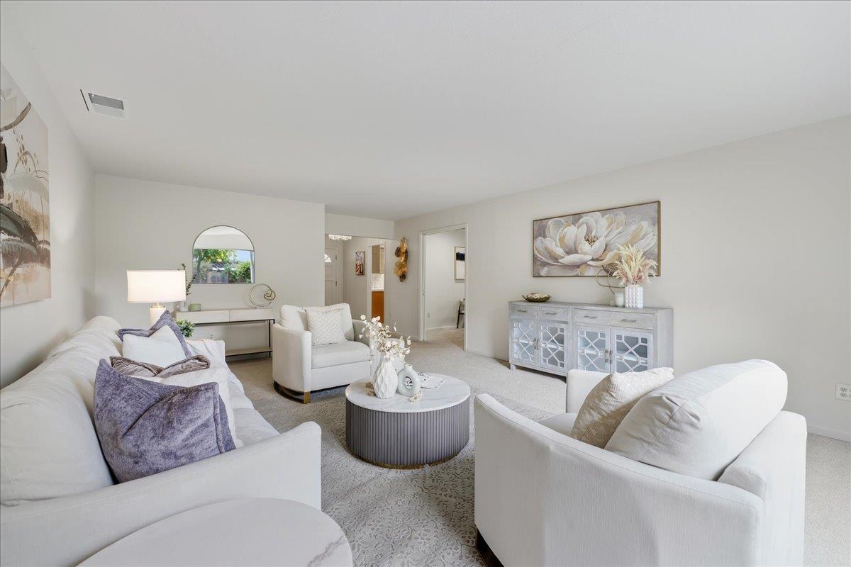 Detail Gallery Image 5 of 68 For 1592 Wawona Dr, San Jose,  CA 95125 - 3 Beds | 2/1 Baths