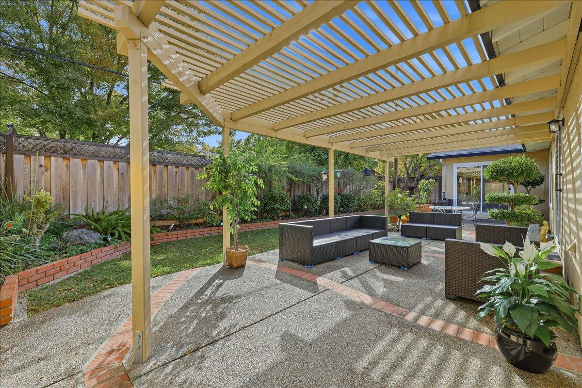 Detail Gallery Image 61 of 68 For 1592 Wawona Dr, San Jose,  CA 95125 - 3 Beds | 2/1 Baths