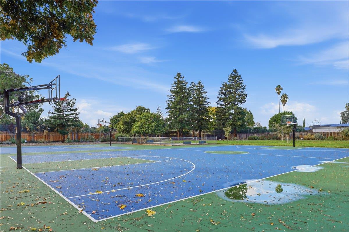 Detail Gallery Image 67 of 68 For 1592 Wawona Dr, San Jose,  CA 95125 - 3 Beds | 2/1 Baths