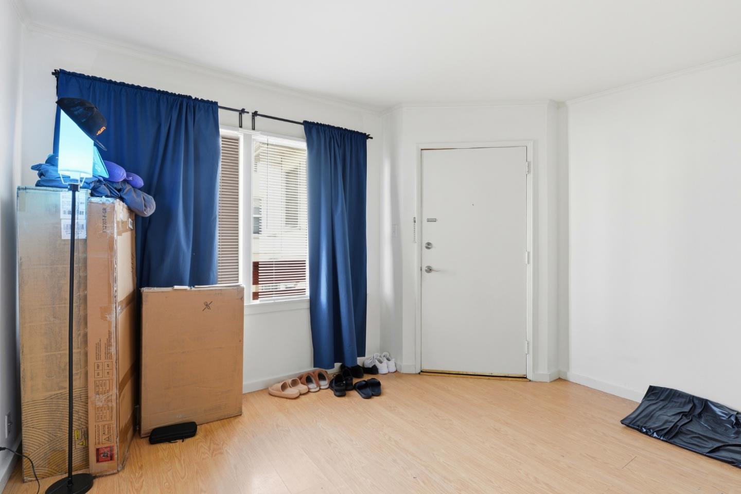 Detail Gallery Image 41 of 63 For 840 El Camino Real, Millbrae,  CA 94030 - – Beds | – Baths