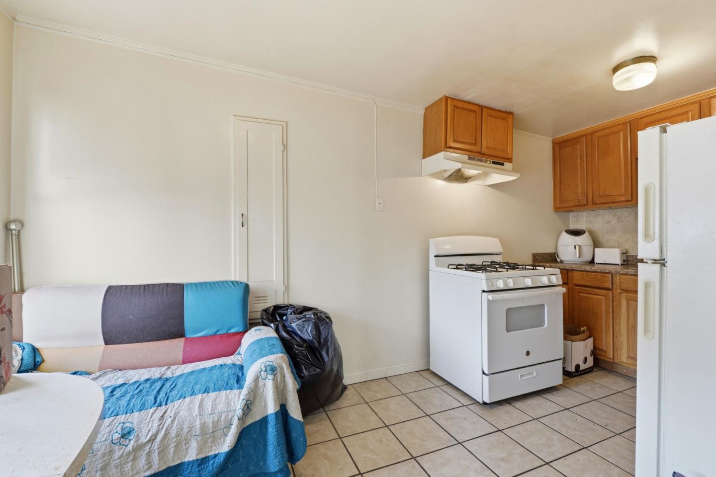 Detail Gallery Image 55 of 63 For 840 El Camino Real, Millbrae,  CA 94030 - – Beds | – Baths