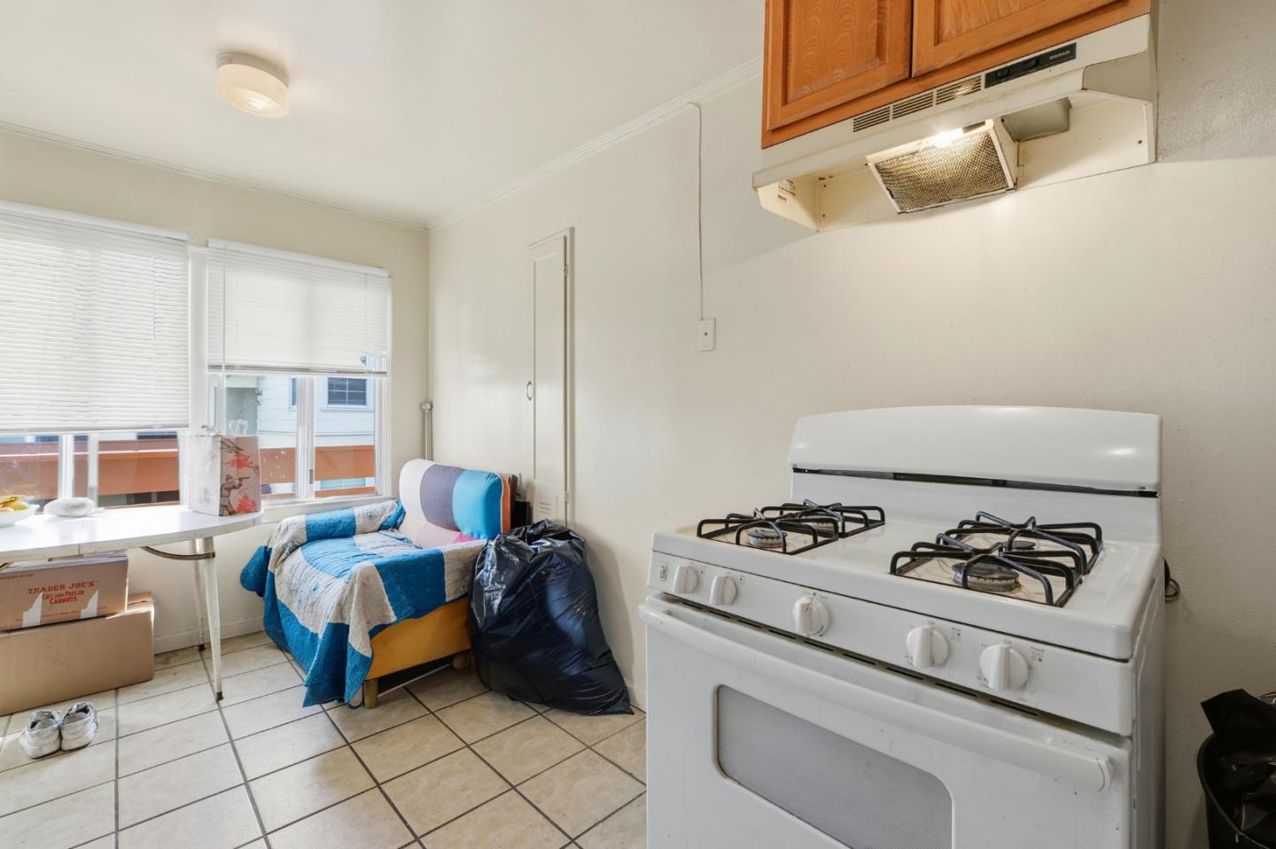 Detail Gallery Image 57 of 63 For 840 El Camino Real, Millbrae,  CA 94030 - – Beds | – Baths