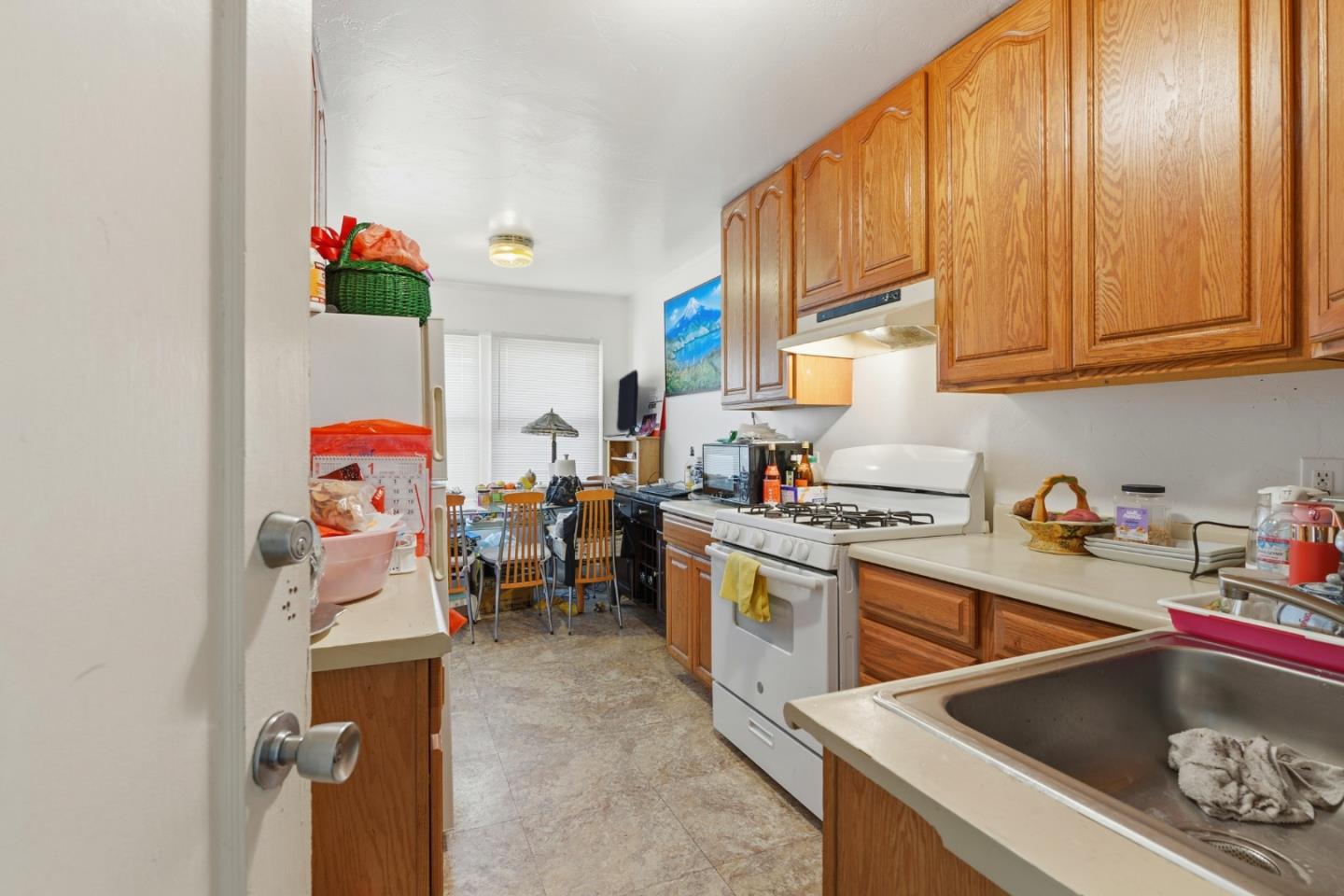 Detail Gallery Image 7 of 63 For 840 El Camino Real, Millbrae,  CA 94030 - – Beds | – Baths