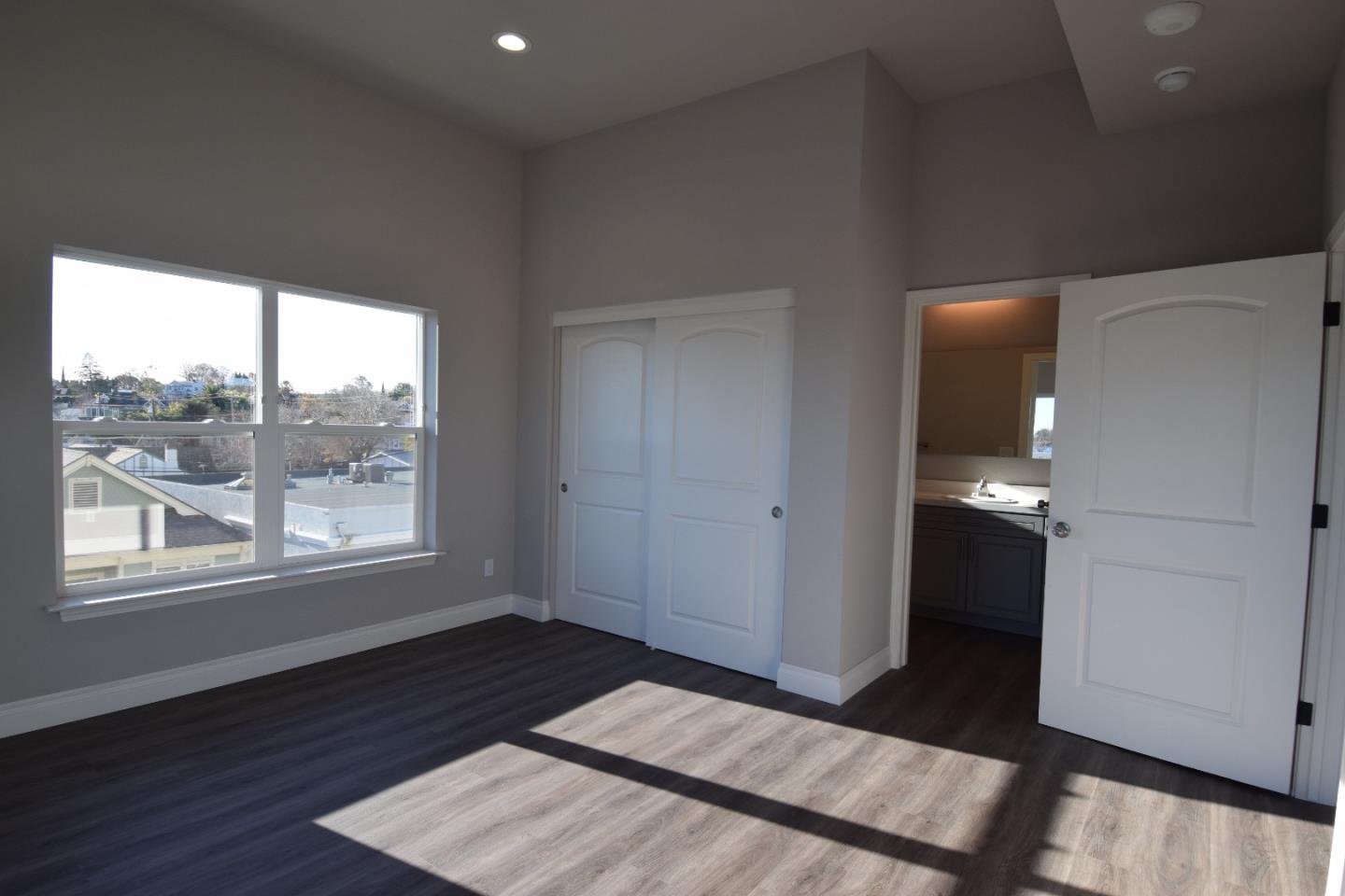 Detail Gallery Image 11 of 25 For 93 S 2nd St, Rio Vista,  CA 94571 - – Beds | – Baths