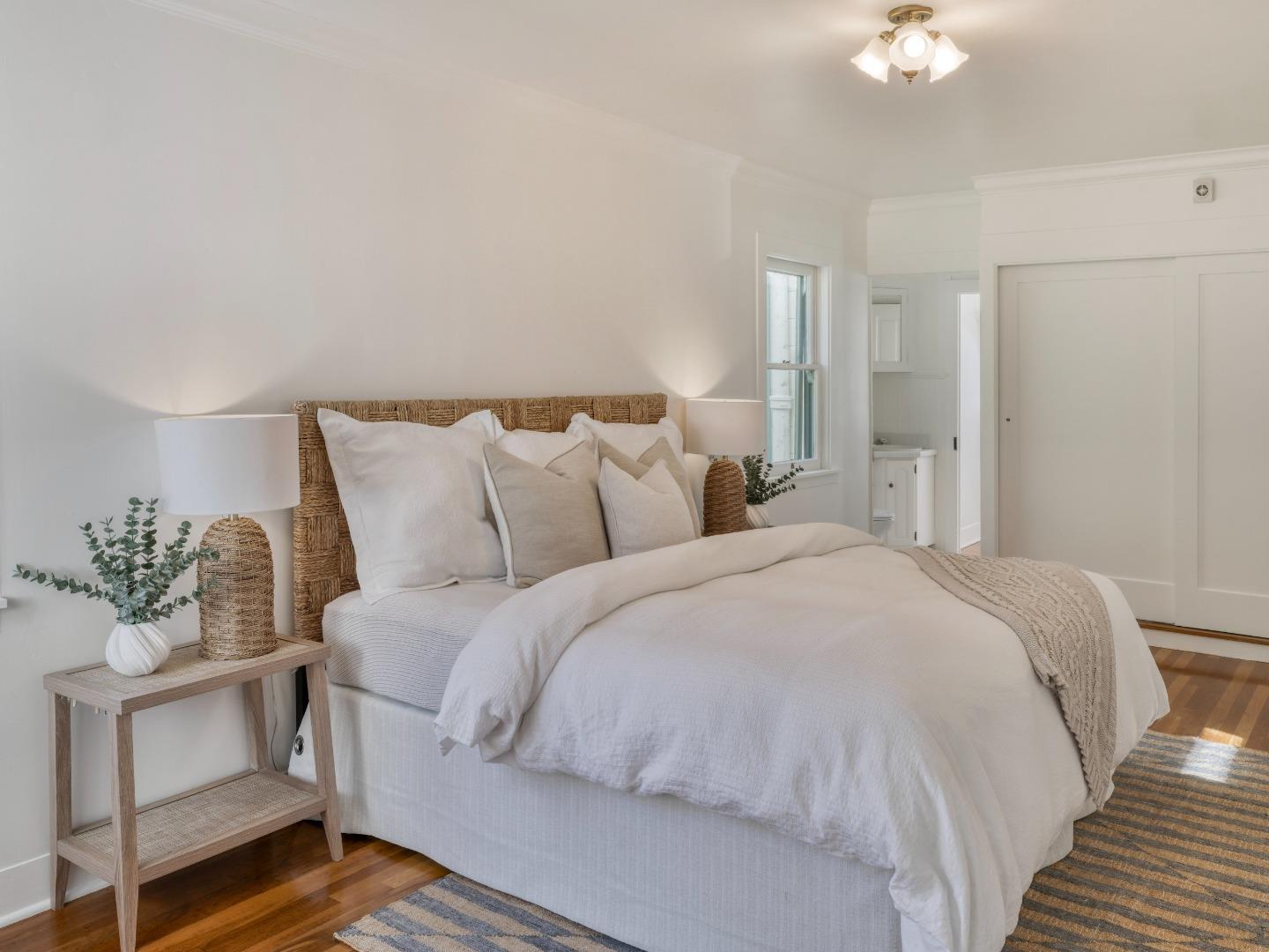 Detail Gallery Image 16 of 22 For 113 14th St, Pacific Grove,  CA 93950 - 3 Beds | 2 Baths