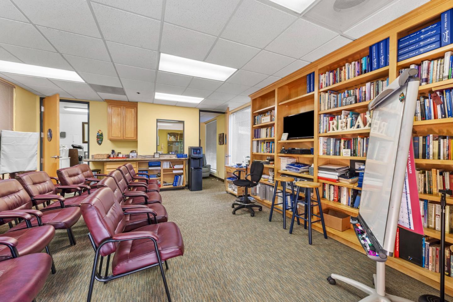 Detail Gallery Image 12 of 15 For 4149 El Camino Way a,  Palo Alto,  CA 94306 - – Beds | – Baths