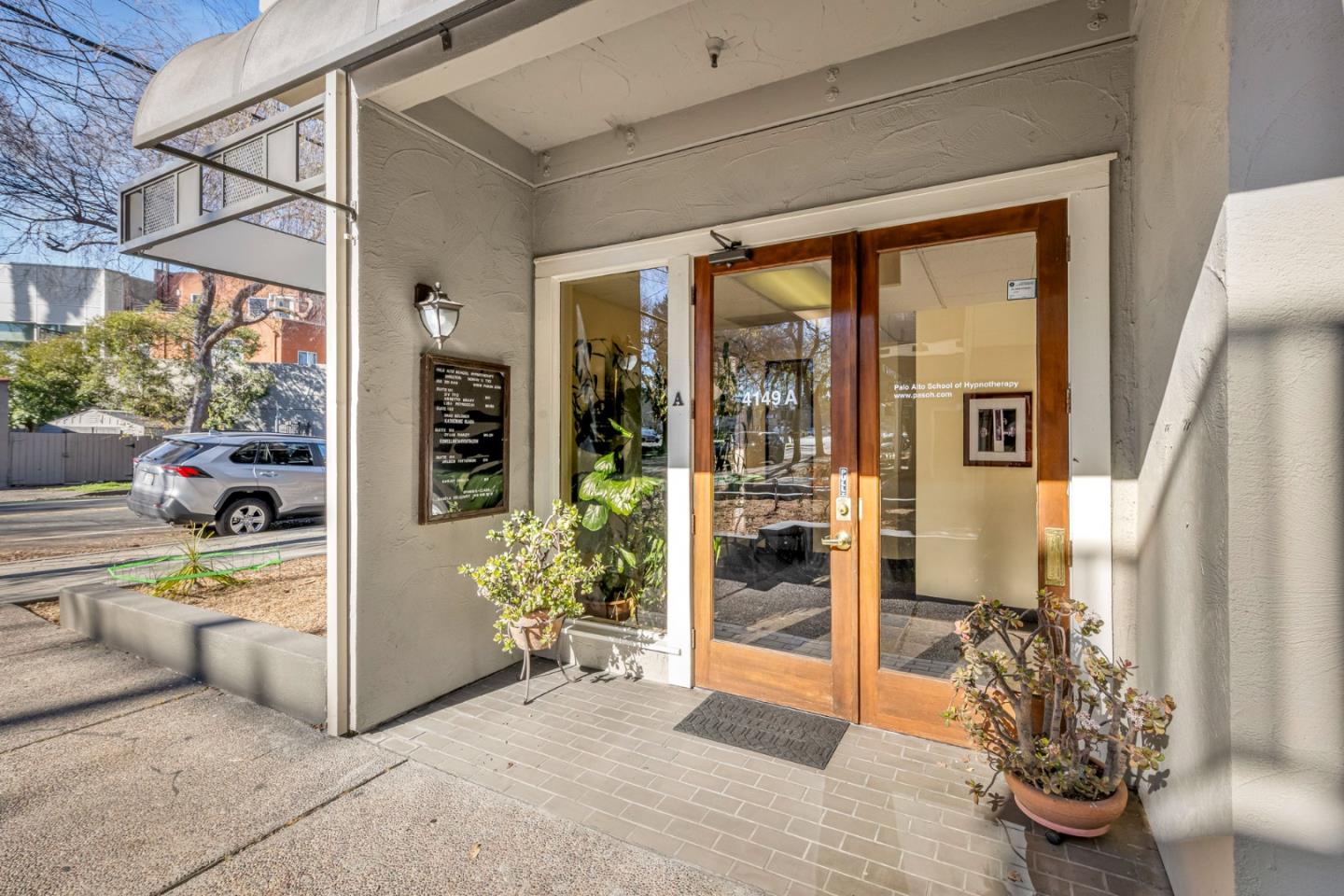 Detail Gallery Image 6 of 15 For 4149 El Camino Way a,  Palo Alto,  CA 94306 - – Beds | – Baths