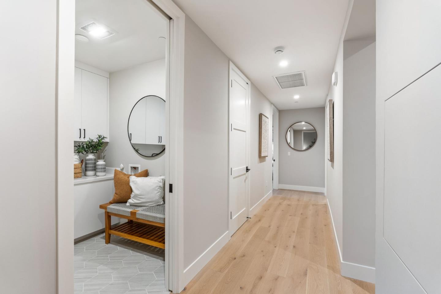 Detail Gallery Image 29 of 53 For 229 Hope St, Mountain View,  CA 94041 - 3 Beds | 3/1 Baths