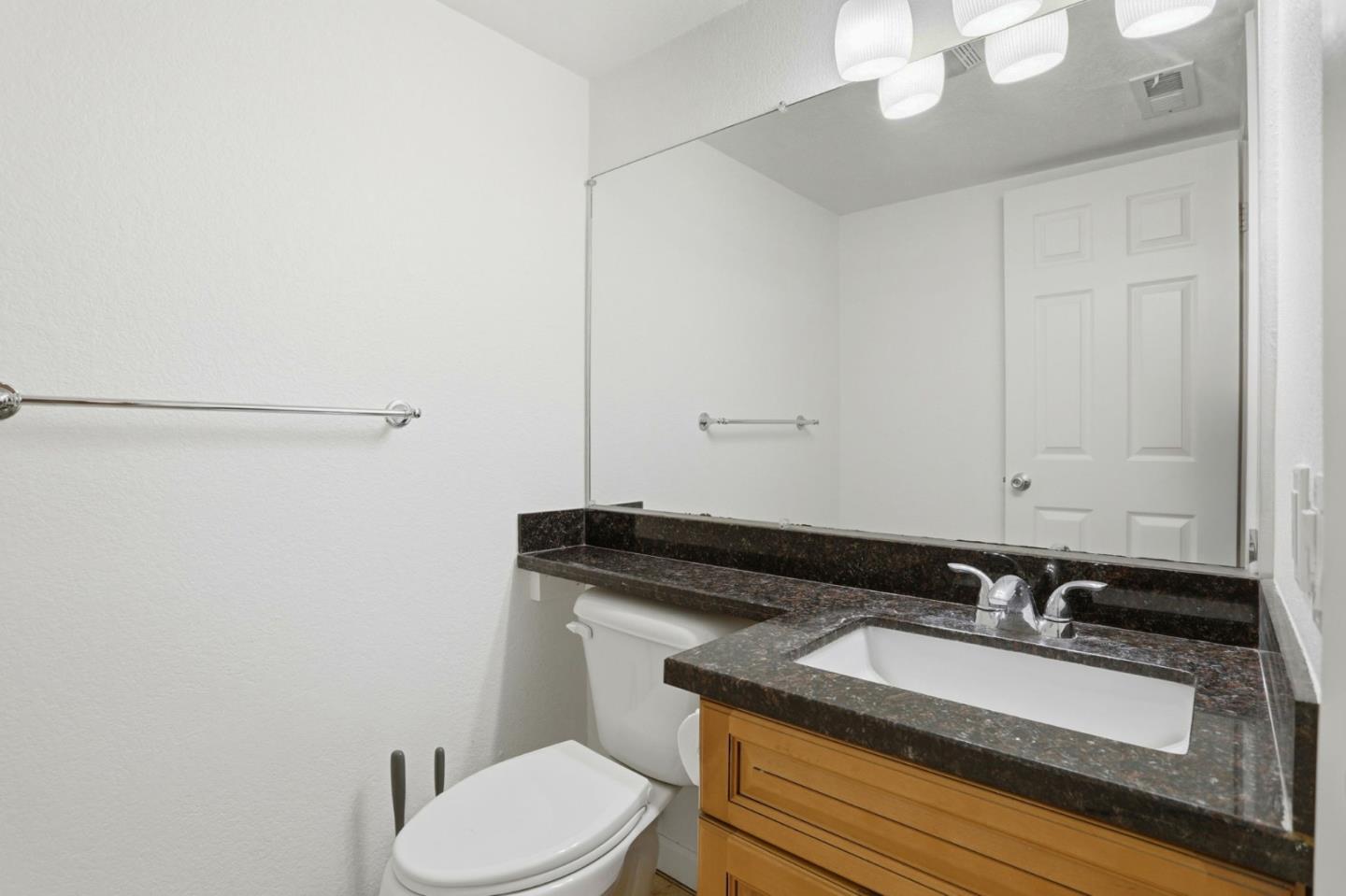 Detail Gallery Image 15 of 24 For 1762 Duffy Way, San Jose,  CA 95116 - 3 Beds | 2/1 Baths
