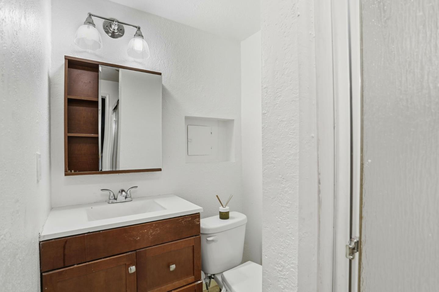 Detail Gallery Image 16 of 24 For 1762 Duffy Way, San Jose,  CA 95116 - 3 Beds | 2/1 Baths