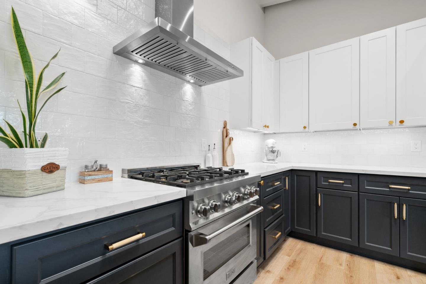 Detail Gallery Image 10 of 33 For 265 Bunker Hl, Aptos,  CA 95003 - 3 Beds | 2 Baths