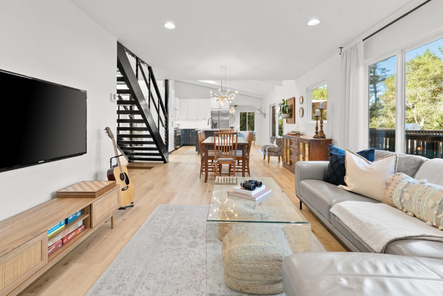 Detail Gallery Image 6 of 33 For 265 Bunker Hl, Aptos,  CA 95003 - 3 Beds | 2 Baths