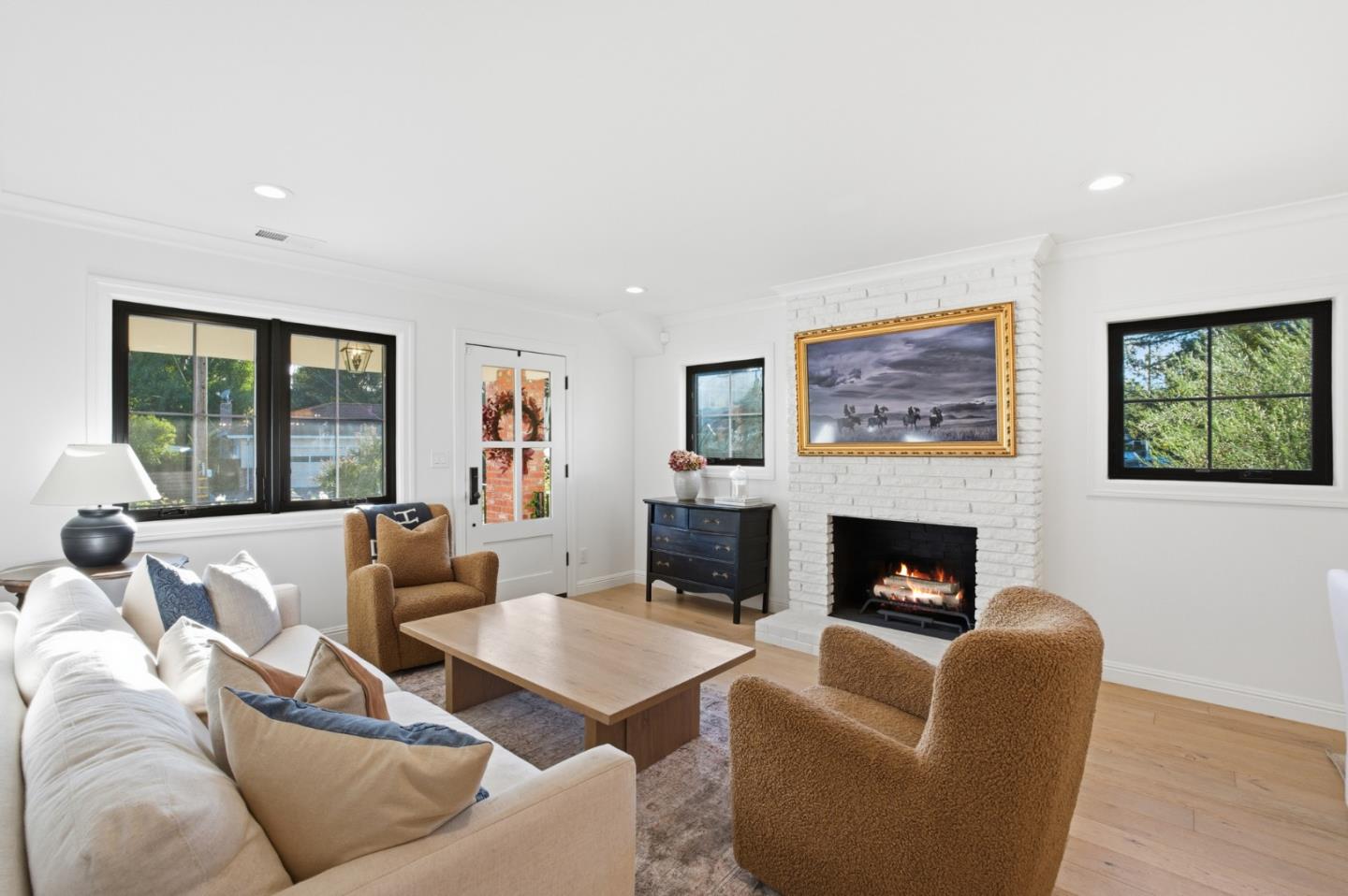 Detail Gallery Image 16 of 62 For 203 Santa Clara Ave, Redwood City,  CA 94061 - 3 Beds | 3 Baths