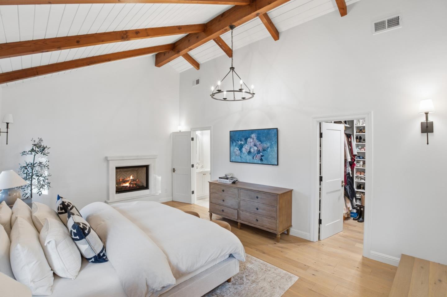 Detail Gallery Image 21 of 62 For 203 Santa Clara Ave, Redwood City,  CA 94061 - 3 Beds | 3 Baths