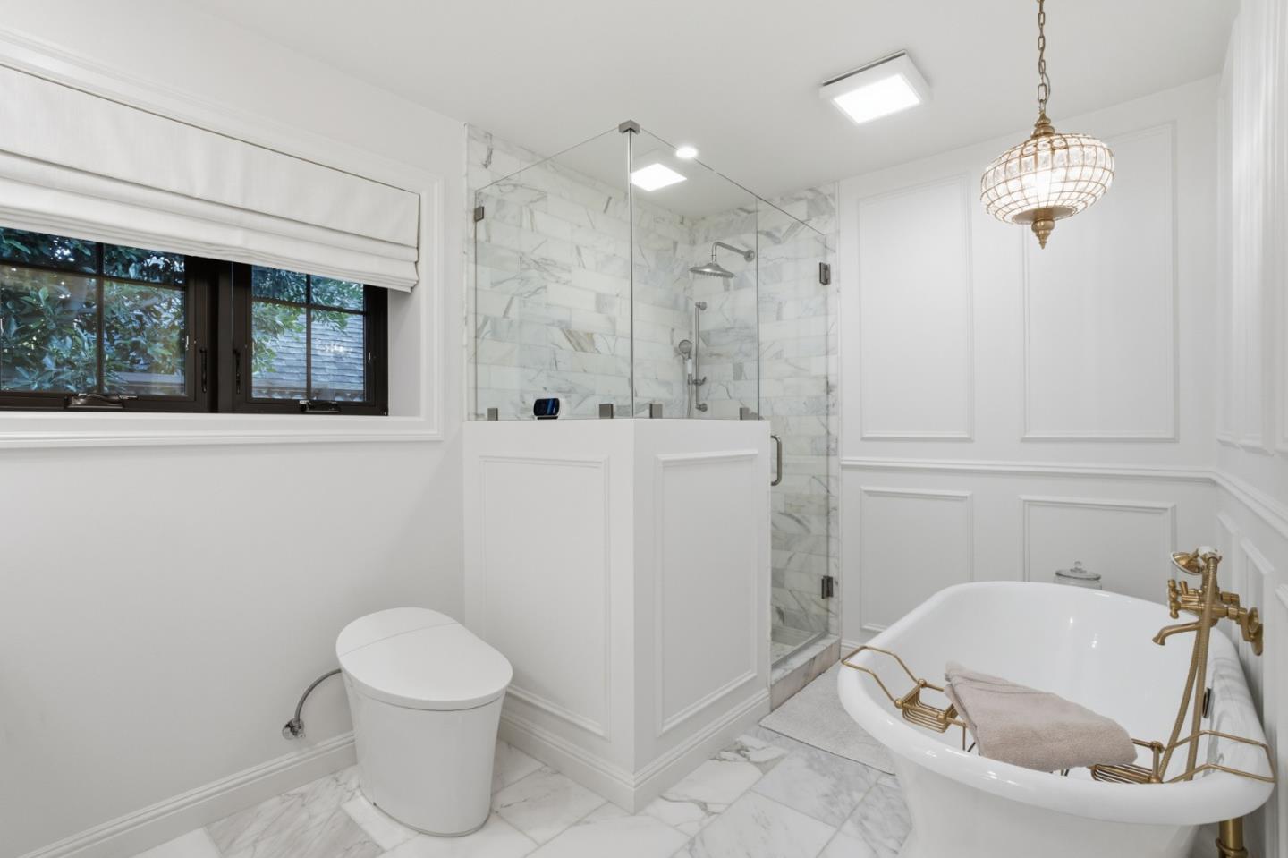 Detail Gallery Image 24 of 62 For 203 Santa Clara Ave, Redwood City,  CA 94061 - 3 Beds | 3 Baths