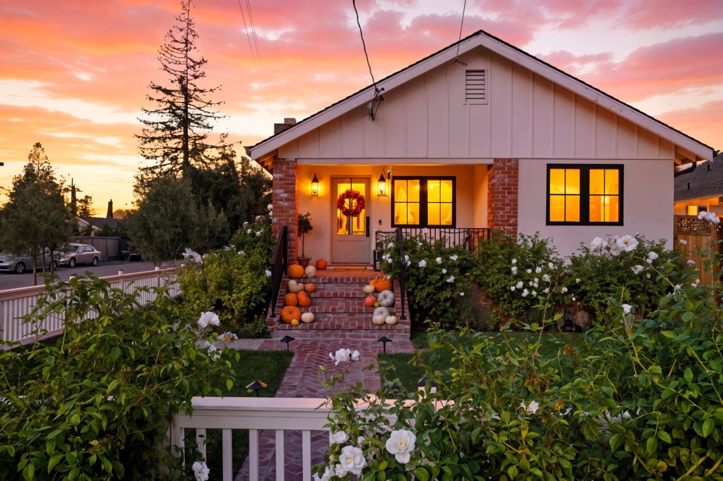 Detail Gallery Image 3 of 62 For 203 Santa Clara Ave, Redwood City,  CA 94061 - 3 Beds | 3 Baths