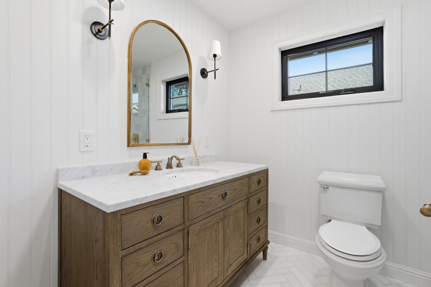 Detail Gallery Image 33 of 62 For 203 Santa Clara Ave, Redwood City,  CA 94061 - 3 Beds | 3 Baths