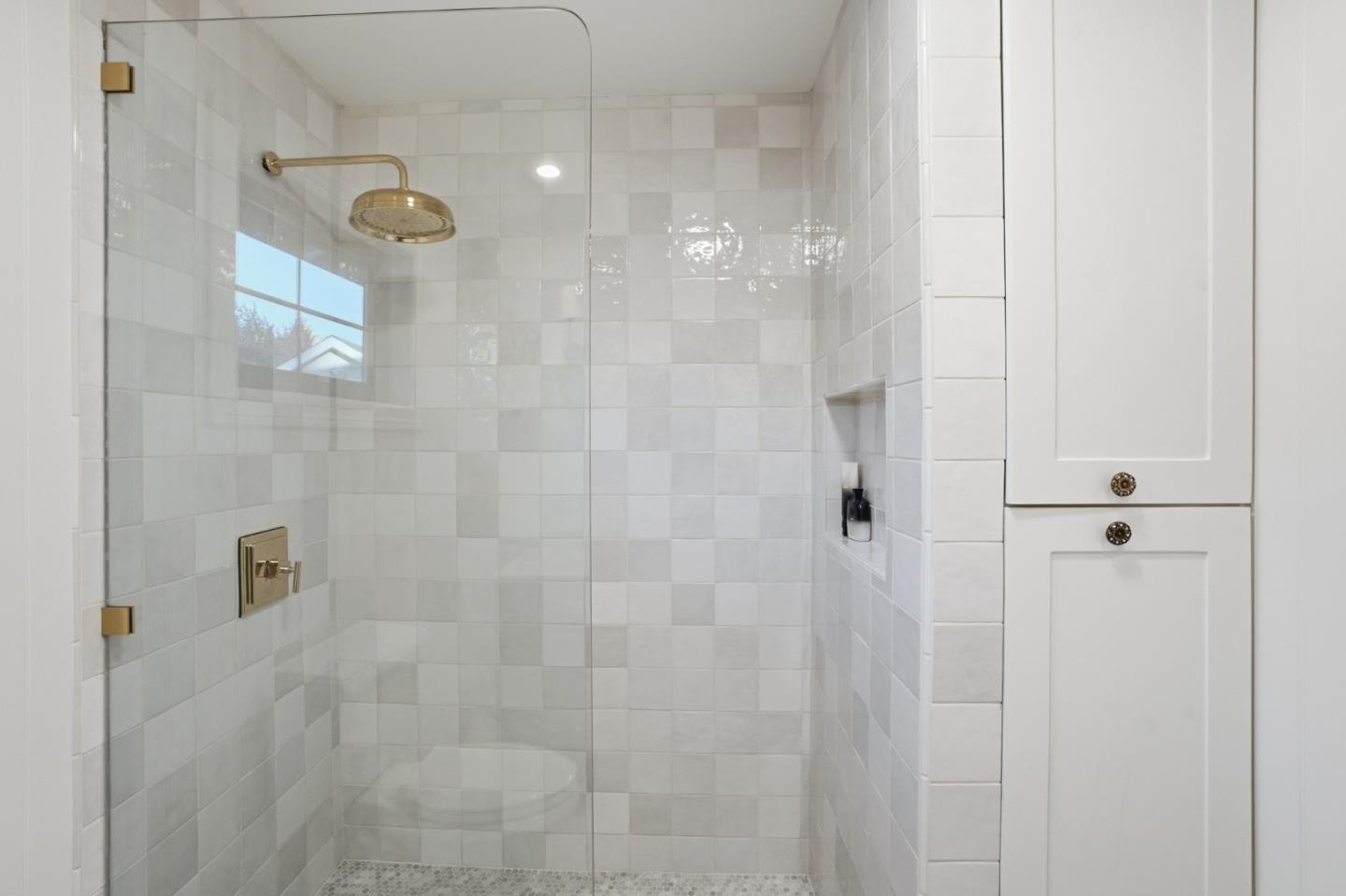 Detail Gallery Image 34 of 62 For 203 Santa Clara Ave, Redwood City,  CA 94061 - 3 Beds | 3 Baths