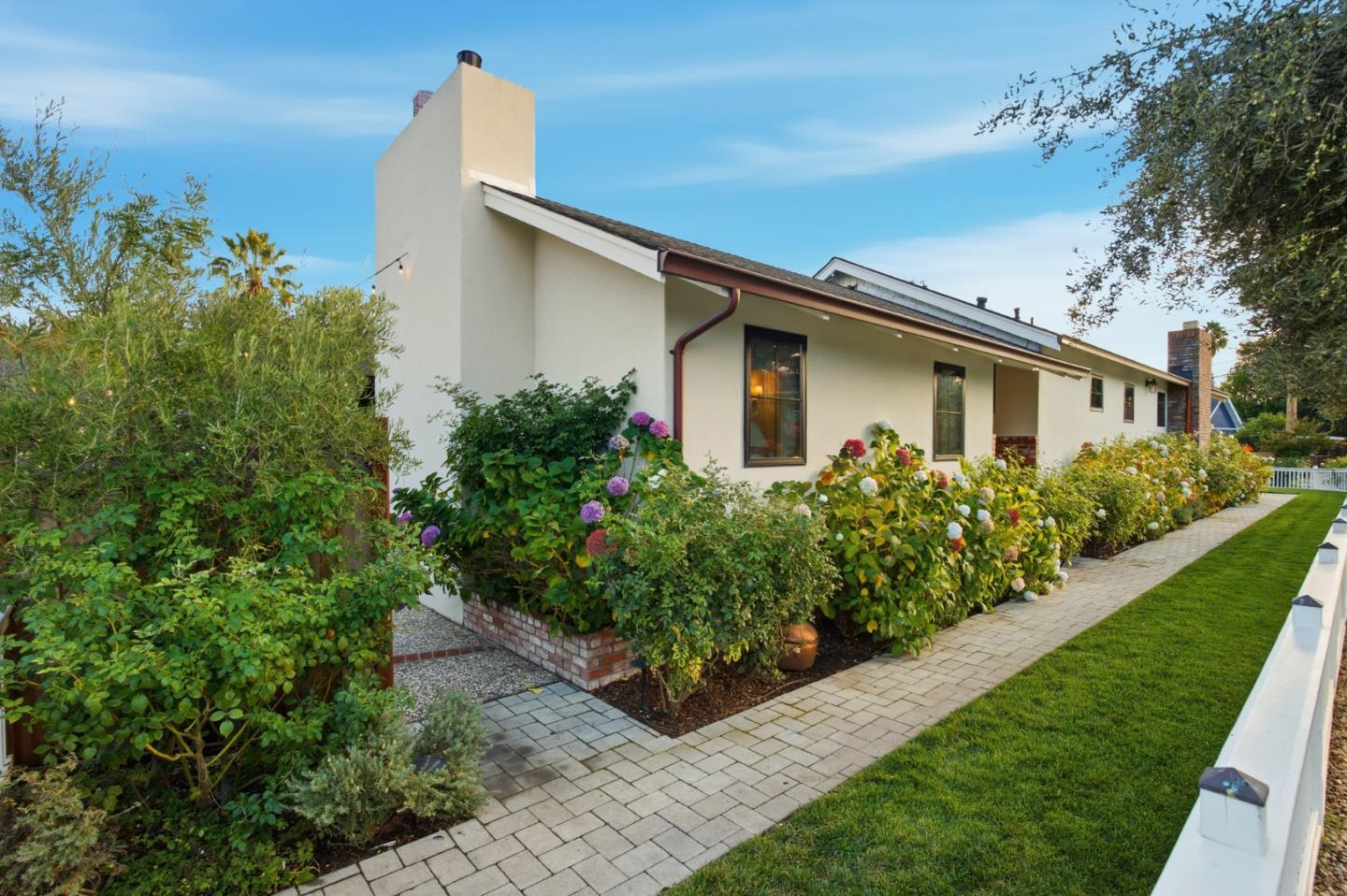 Detail Gallery Image 59 of 62 For 203 Santa Clara Ave, Redwood City,  CA 94061 - 3 Beds | 3 Baths