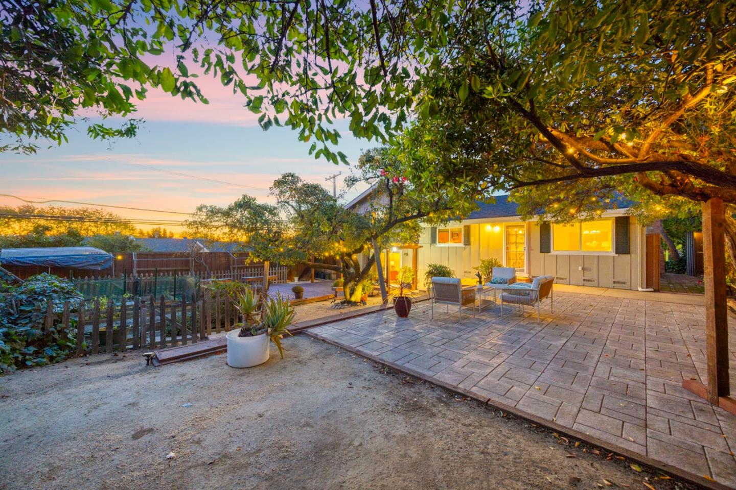 Detail Gallery Image 40 of 48 For 3364 Suncrest Ave, San Jose,  CA 95132 - 3 Beds | 3 Baths