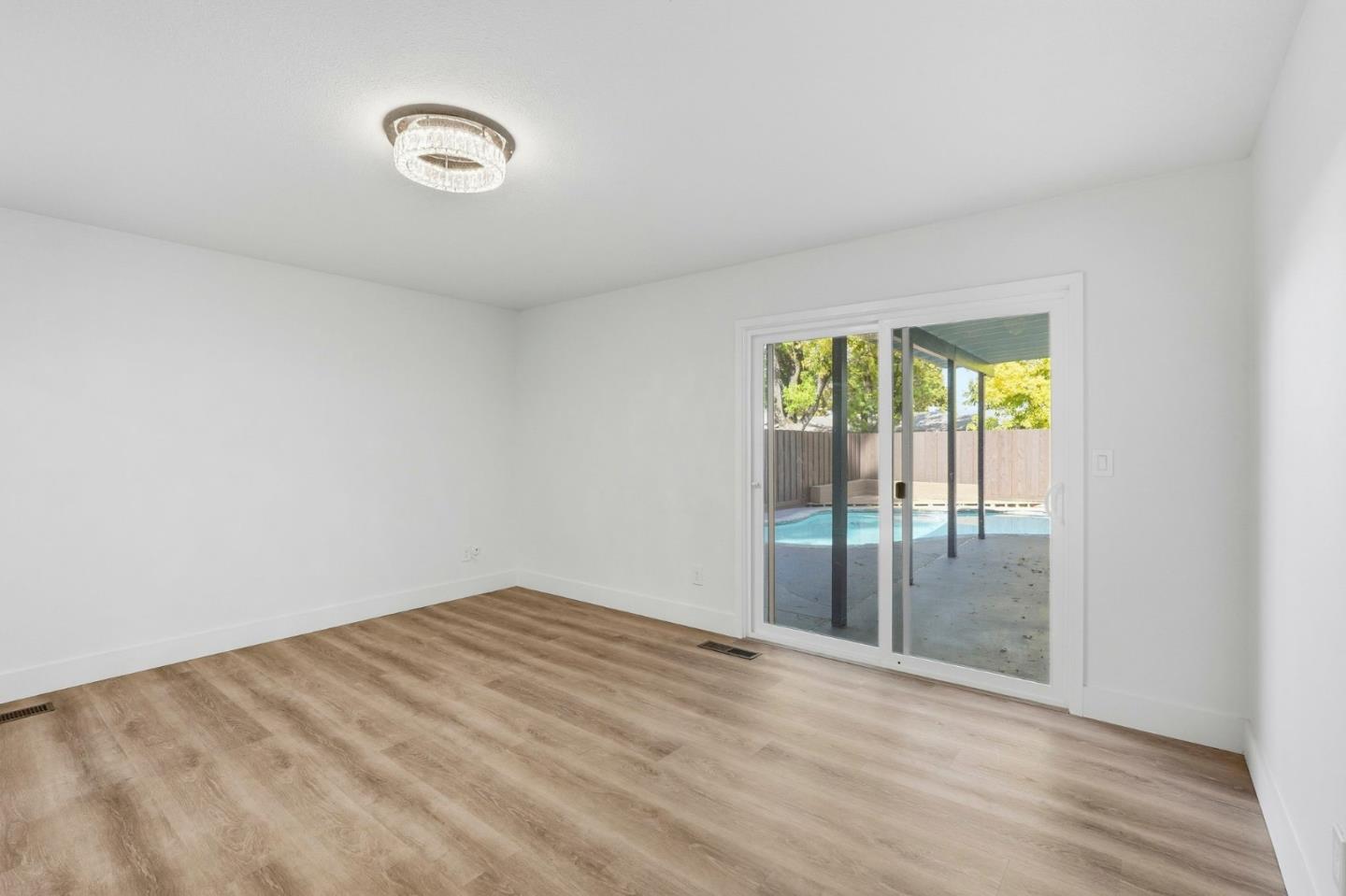 Detail Gallery Image 27 of 38 For 3405 Bellevue Dr, Modesto,  CA 95350 - 4 Beds | 2 Baths