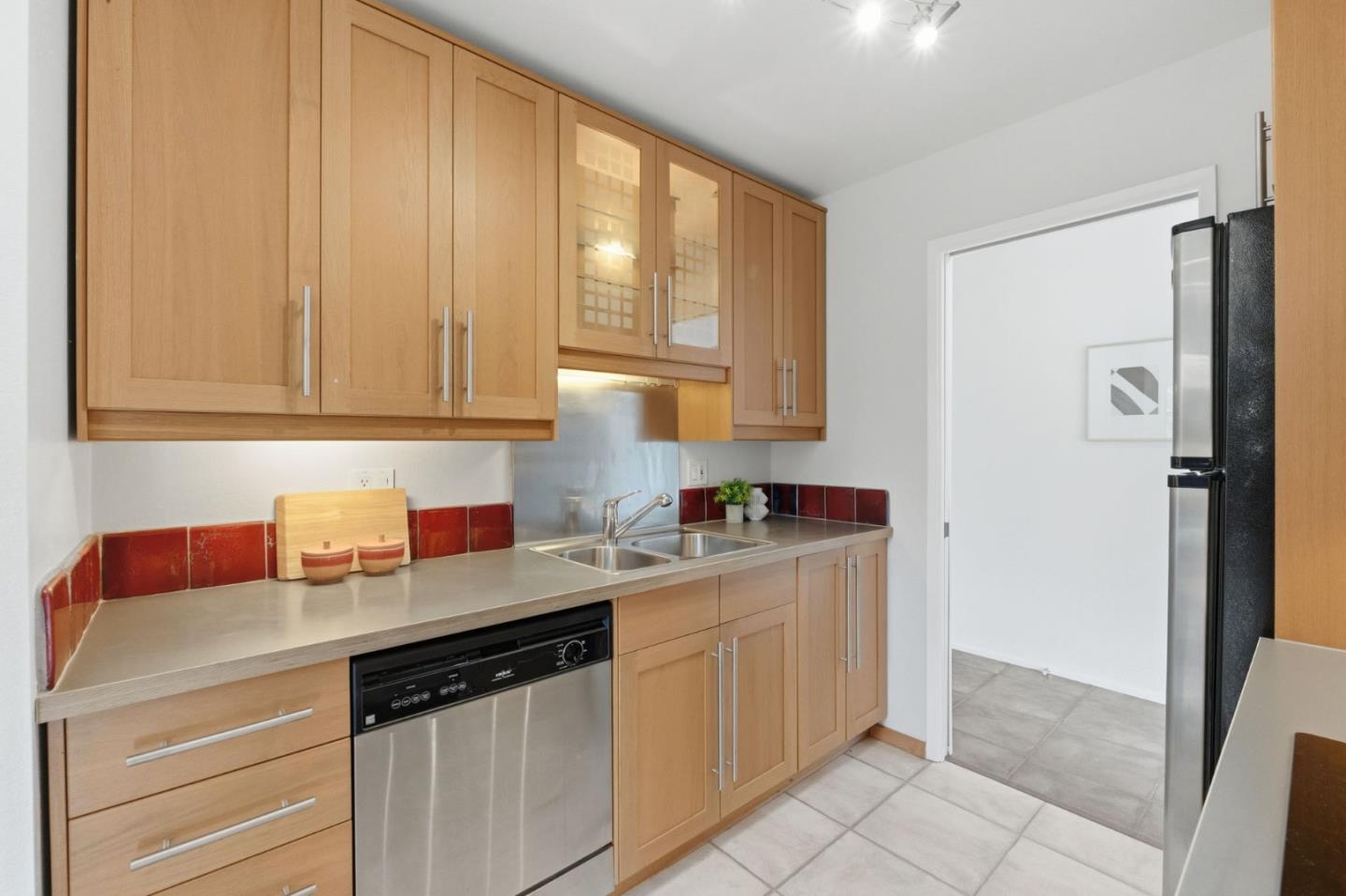 Detail Gallery Image 17 of 41 For 765 San Antonio Rd #88,  Palo Alto,  CA 94303 - 2 Beds | 2 Baths