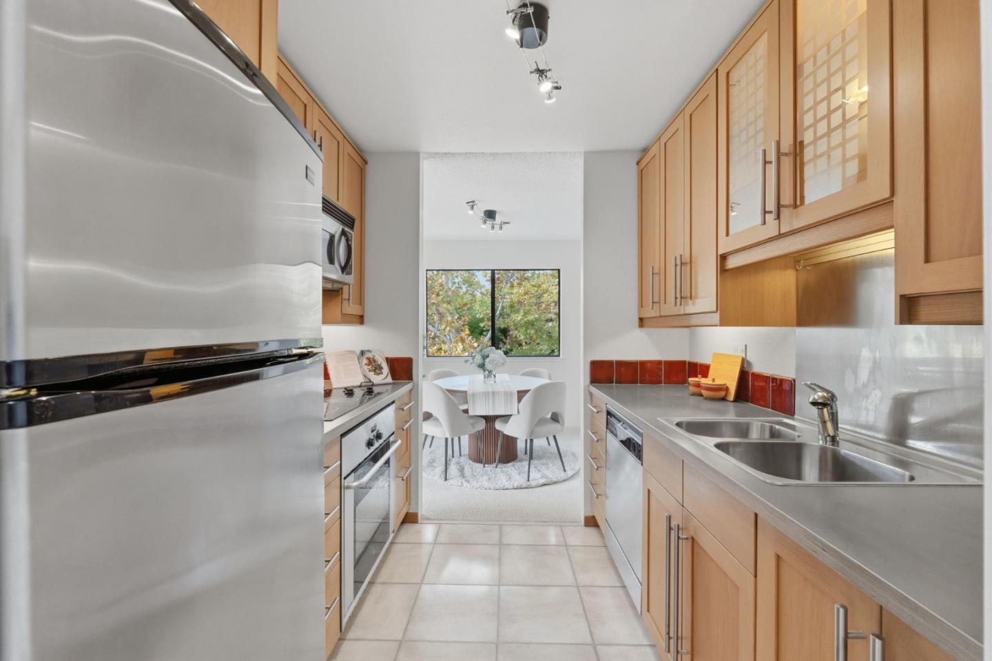 Detail Gallery Image 20 of 41 For 765 San Antonio Rd #88,  Palo Alto,  CA 94303 - 2 Beds | 2 Baths