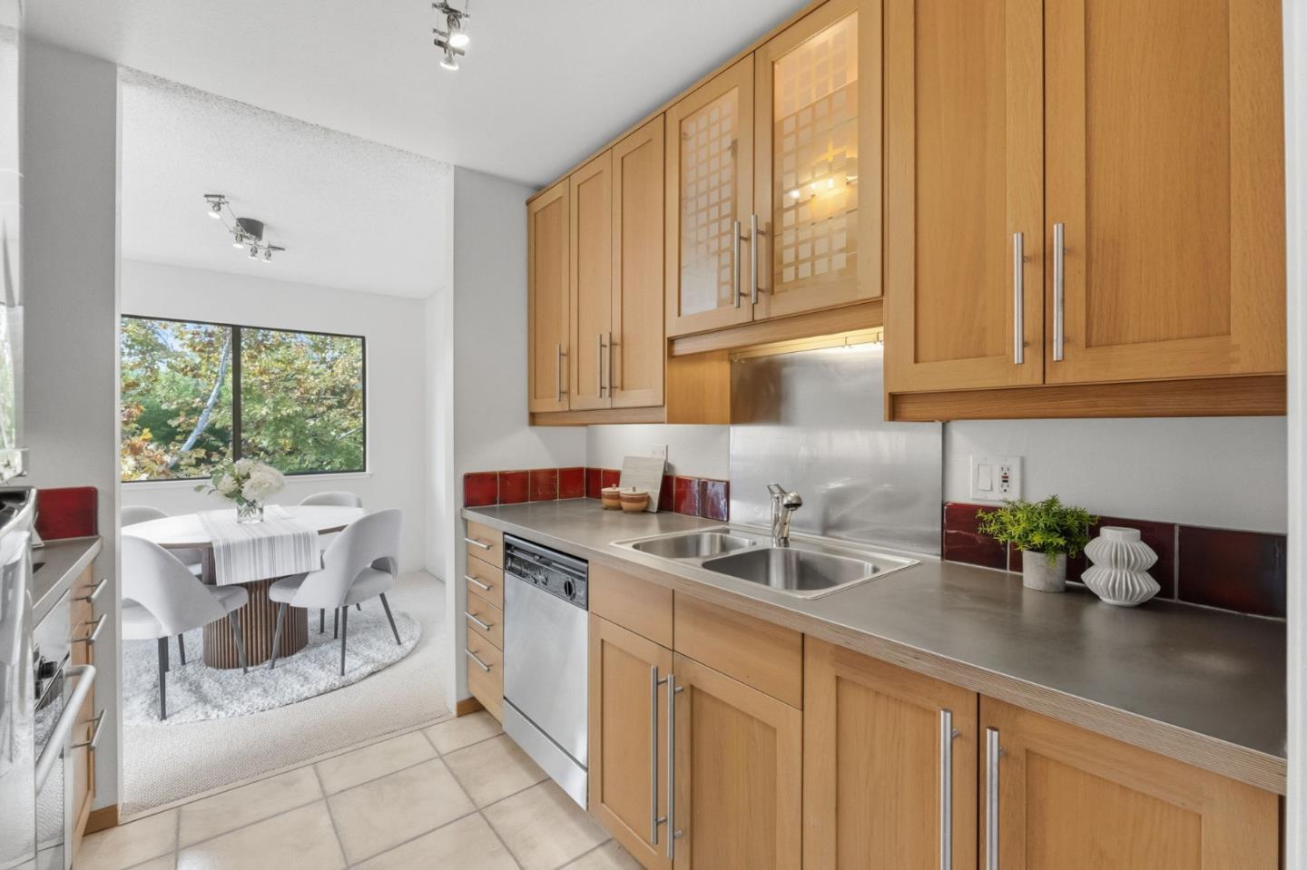 Detail Gallery Image 21 of 41 For 765 San Antonio Rd #88,  Palo Alto,  CA 94303 - 2 Beds | 2 Baths