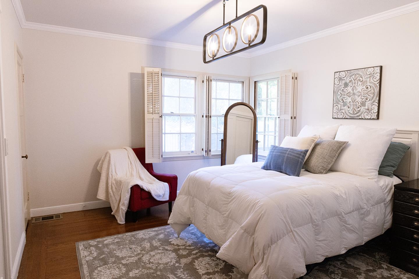 Detail Gallery Image 10 of 34 For 1541 Maple St, San Mateo,  CA 94402 - 2 Beds | 1 Baths