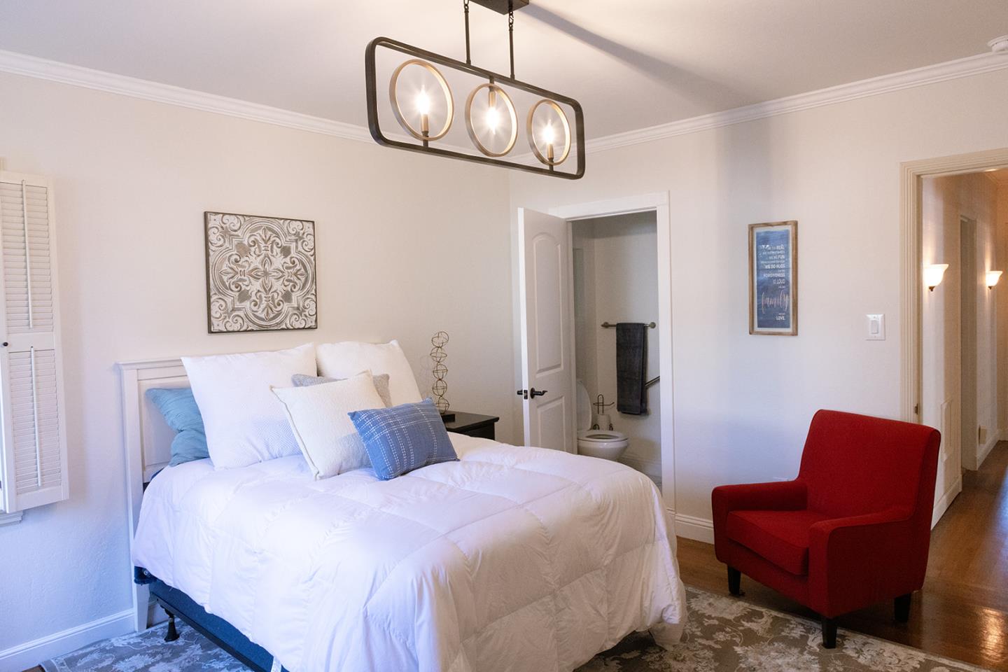 Detail Gallery Image 12 of 34 For 1541 Maple St, San Mateo,  CA 94402 - 2 Beds | 1 Baths