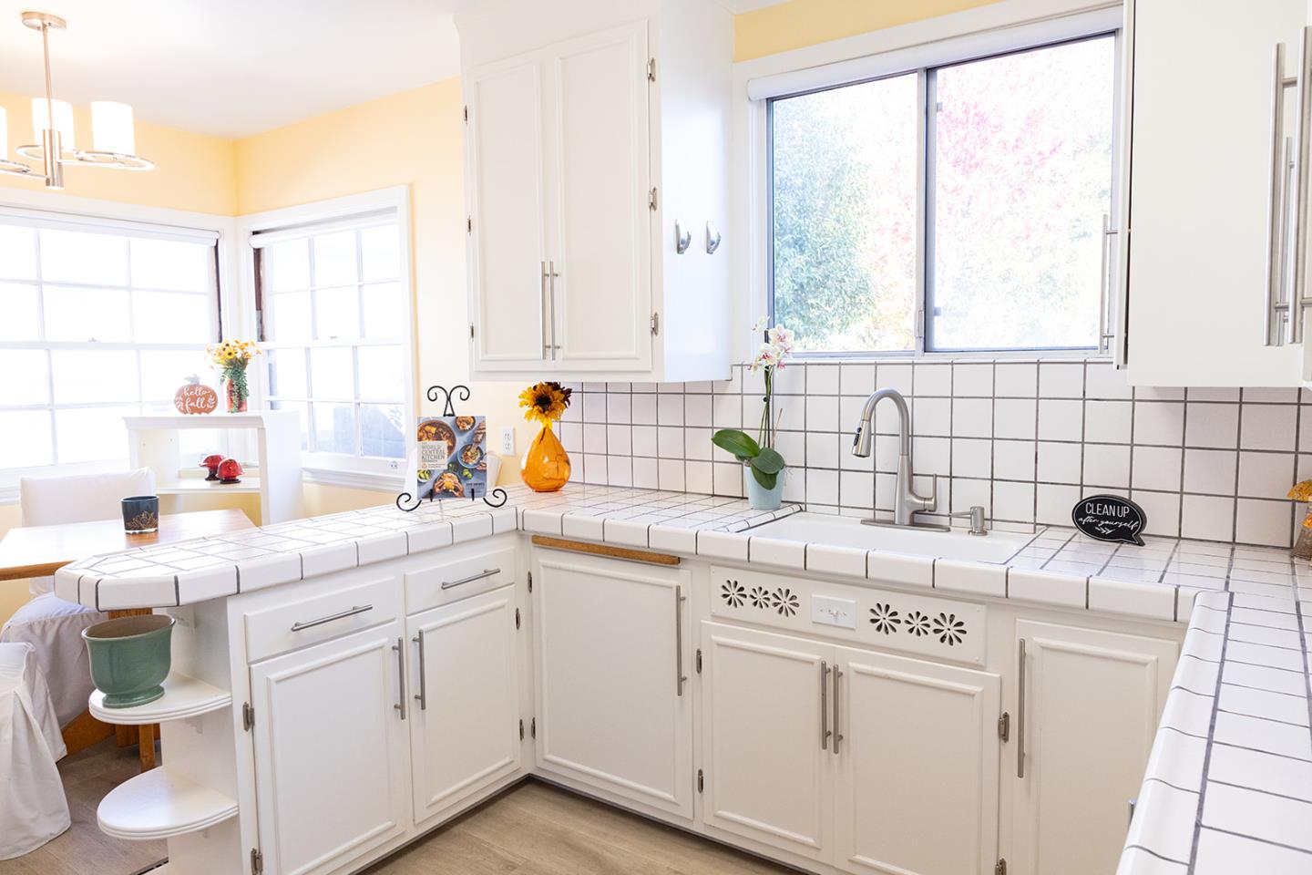 Detail Gallery Image 16 of 34 For 1541 Maple St, San Mateo,  CA 94402 - 2 Beds | 1 Baths