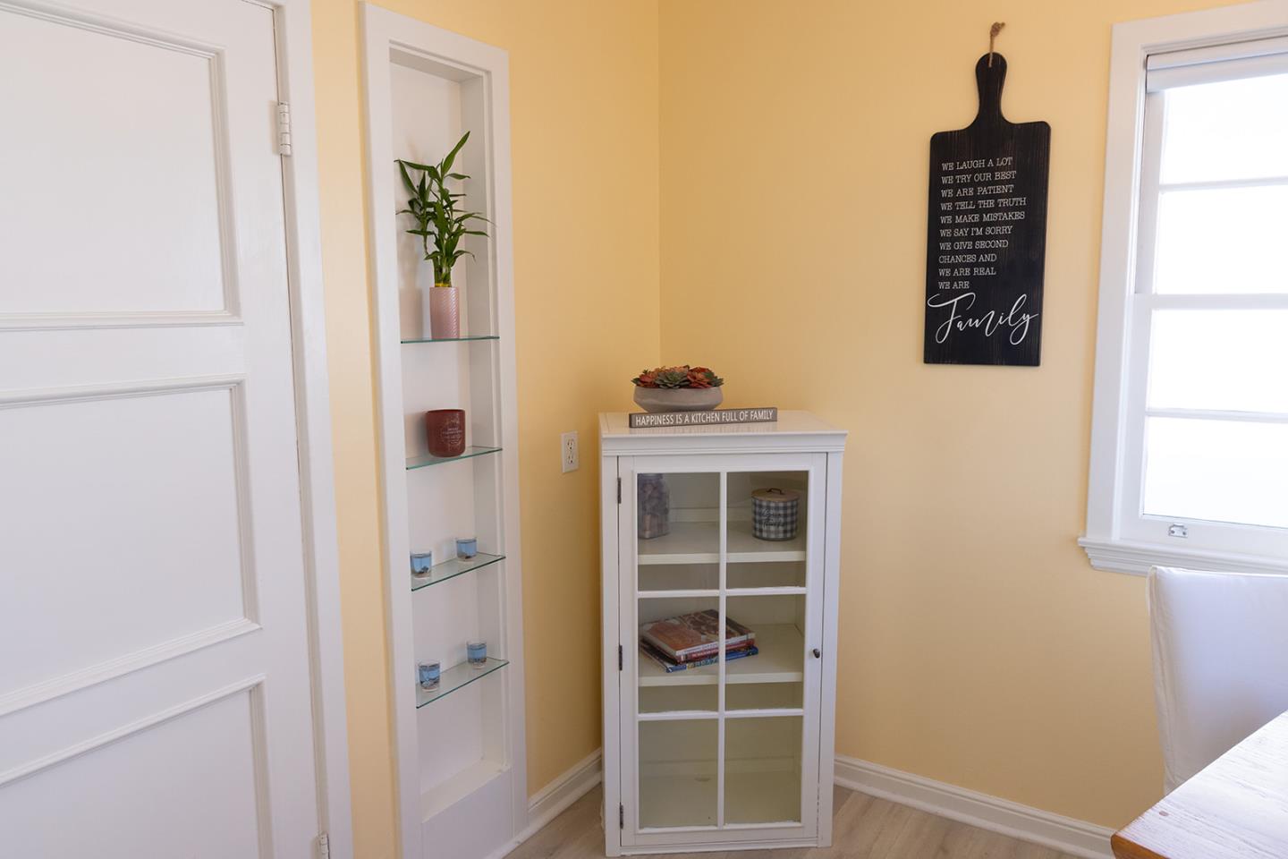 Detail Gallery Image 18 of 34 For 1541 Maple St, San Mateo,  CA 94402 - 2 Beds | 1 Baths