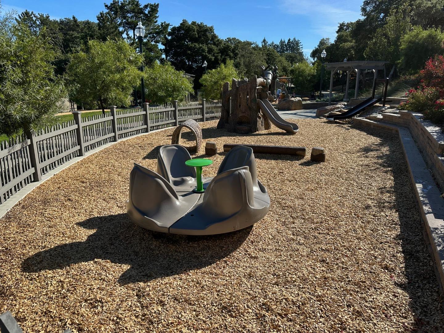 Detail Gallery Image 27 of 34 For 1541 Maple St, San Mateo,  CA 94402 - 2 Beds | 1 Baths